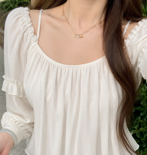 Cloud Shoulder Top